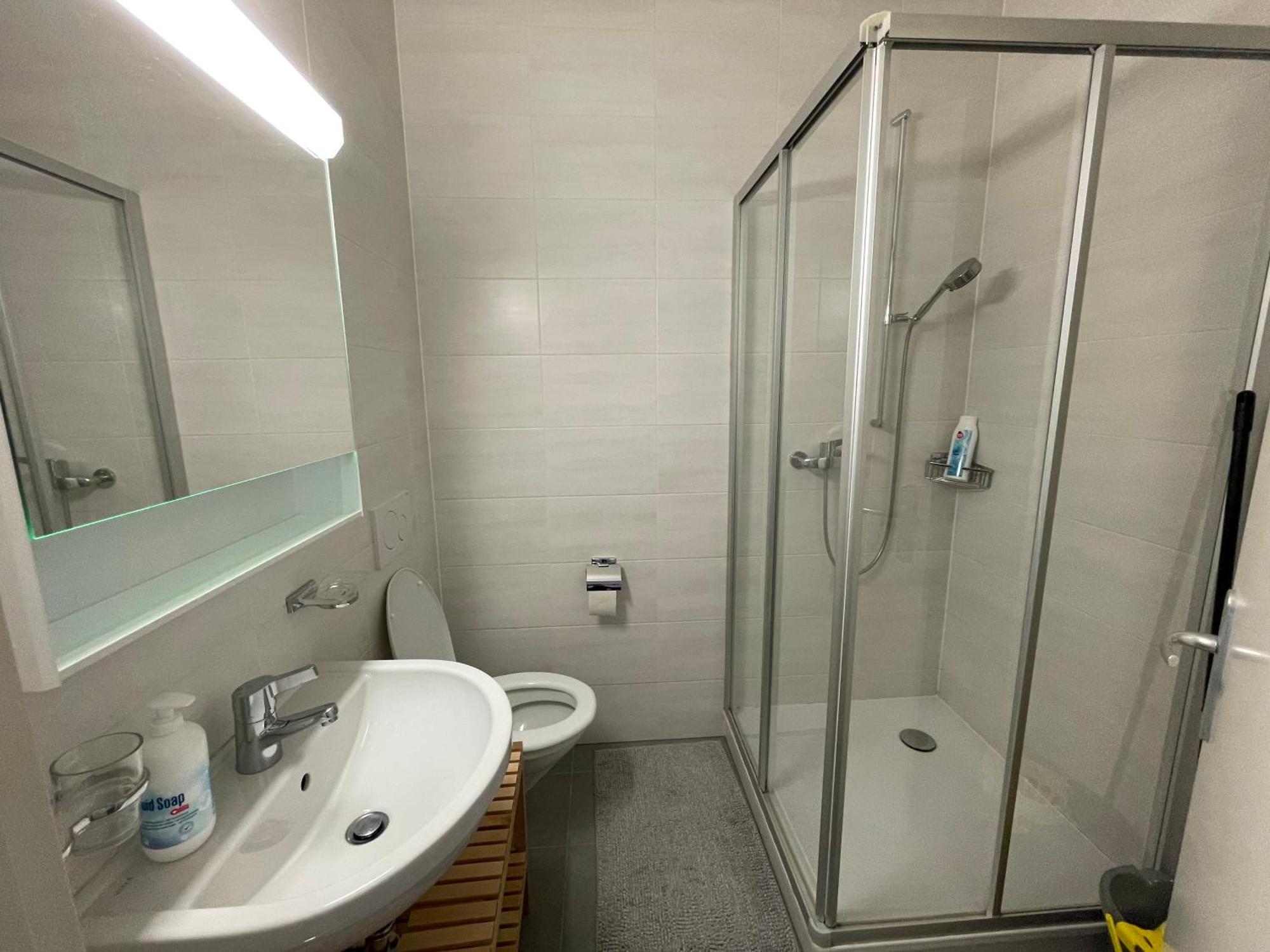 Apartment 8 Min De La Gare De